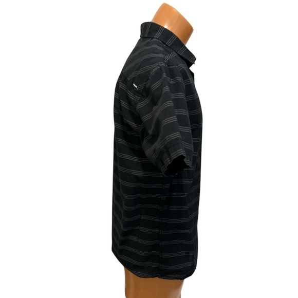 Tony Hawk Shirt Mens Extra Large Short Sleeve Button Black & White Striped Shirt - Picture 6 of 10